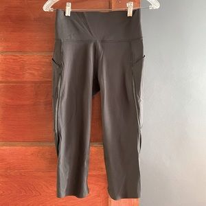 Lululemon High-Rise cropped leggings (size 0)